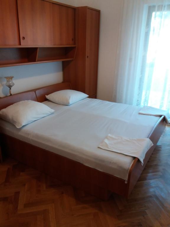 Nina Juric Apartment *