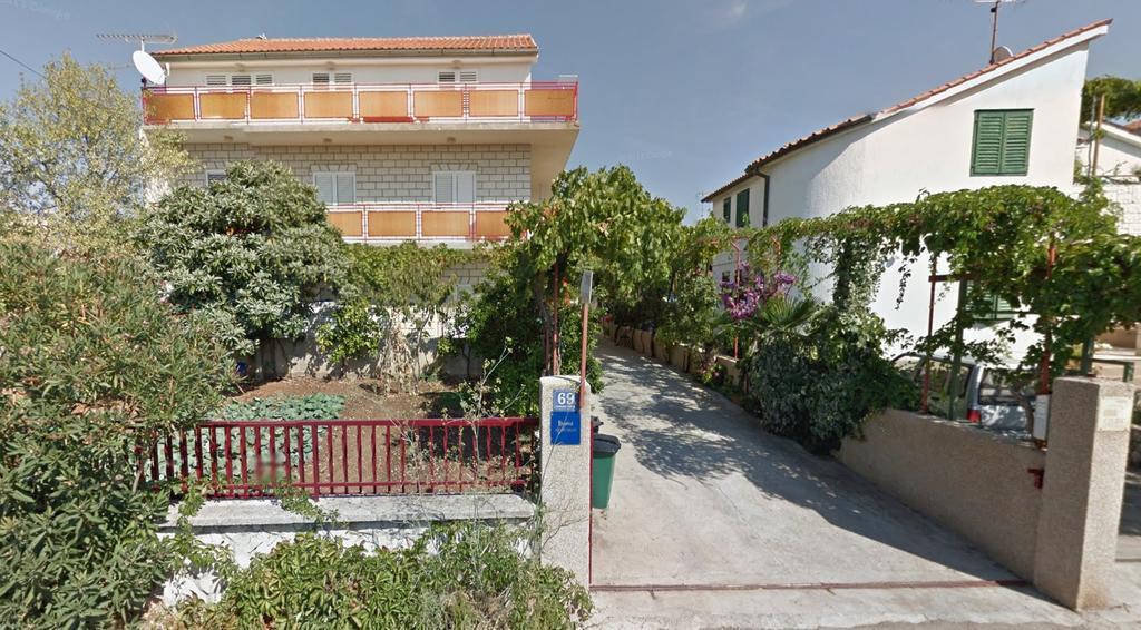 Nina Juric Apartman *